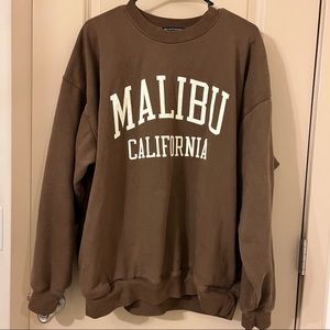Brandy Melville Malibu Sweatshirt